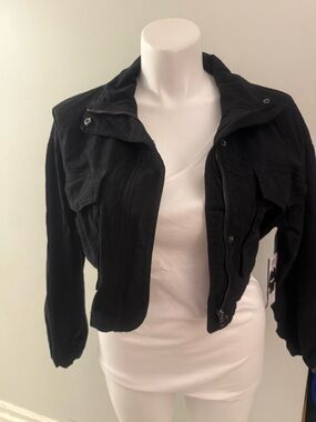 Madden NYC Woman’s/Junior Black Cropped Utility Jacket - Lightweight